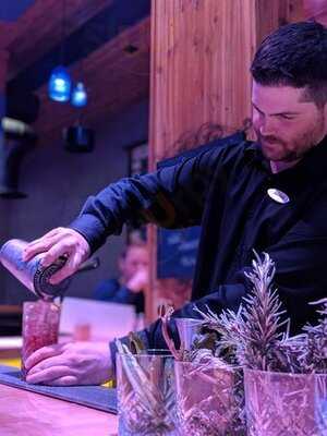 Silver Root Taphouse