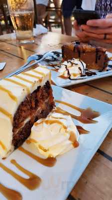 Hardy's Seafood Delight