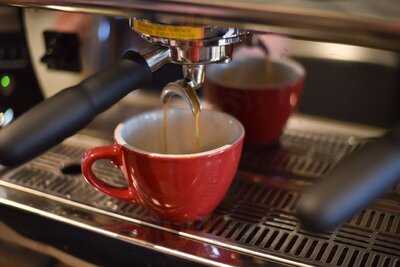 Red Eye Cafe And Donuts