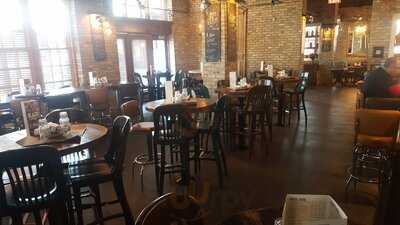 Scaddabush Italian Kitchen & Bar