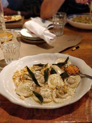 Scaddabush Italian Kitchen & Bar