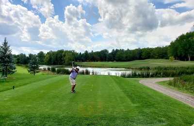 Maple City Country Club