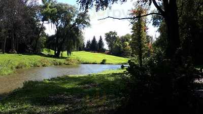 Maple City Country Club