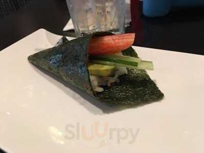 Shitake Sushi & Thai