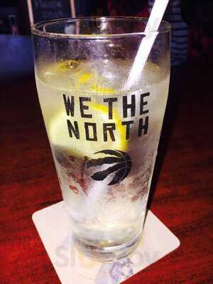 M & M Restaurant & Sports Bar