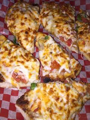 M & M Restaurant & Sports Bar