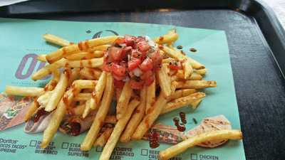 Quesada Burritos & Tacos