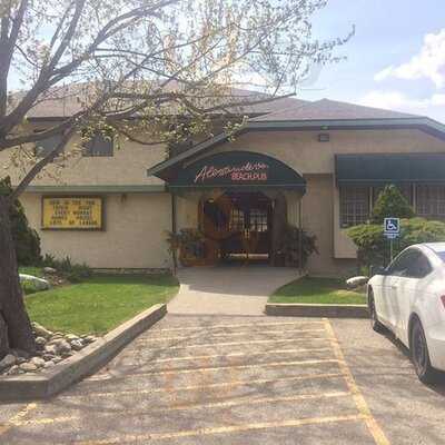 Alexander's Beach Pub