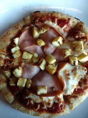 Boston Pizza