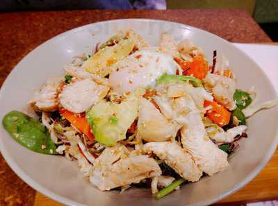 Pelicanos Cafe And Bakery