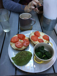 Pelicanos Cafe And Bakery