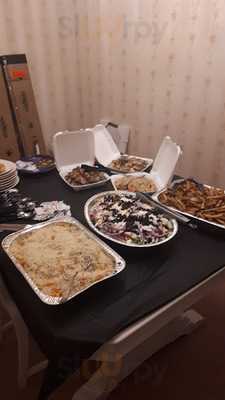 Queen's Family Restaurant