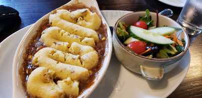 Argyle Arms Pub And Restaurant