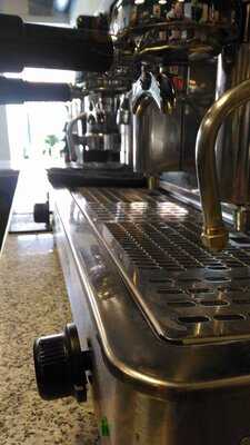 Anubis Coffee Importing