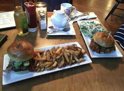 The Spitfire Arms British Pub