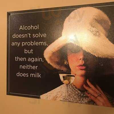 The Spitfire Arms British Pub