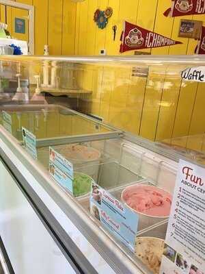 Old Greenhouse Ice Cream Shop