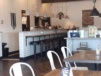 North Docks Kitchen & Drinks