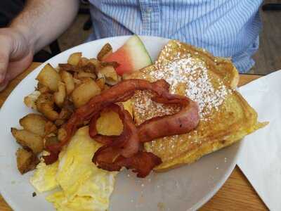 Lighthouse Restaurant