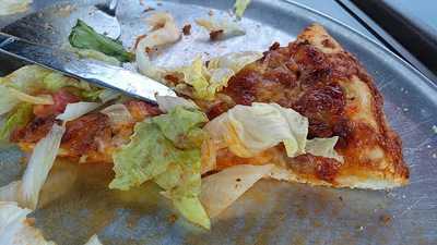 Lino's Pizza Parlour