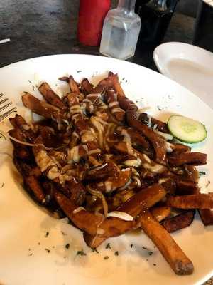 Lino's Pizza Parlour