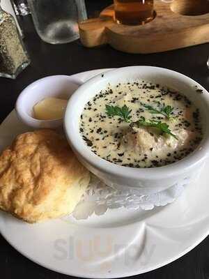 Lane's Privateer Inn