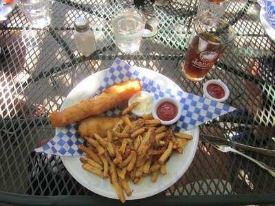 Lane's Privateer Inn