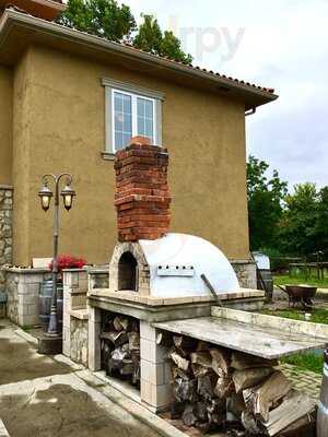 Paglione Estate Winery