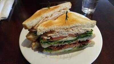 Annina's Bakeshop And Cafe