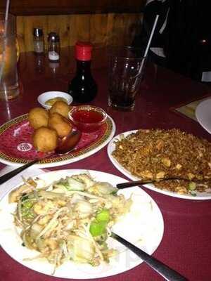 Wok With Chow
