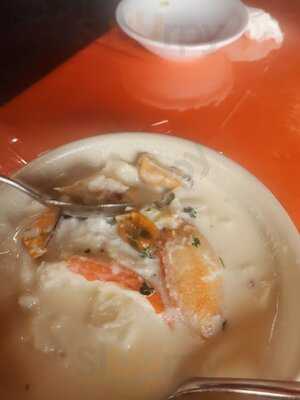 Doyle Sansome & Sons Lobster Pool