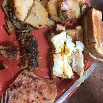 Ure's Country Kitchen