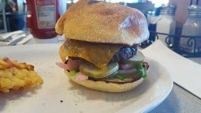 Beaches Bar And Cafe