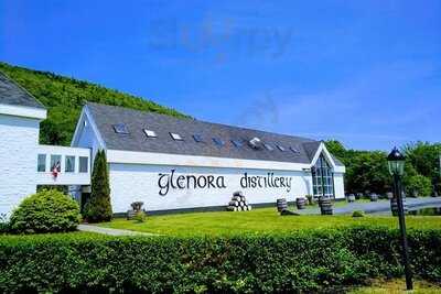 Glenora Inn & Distillery Pub