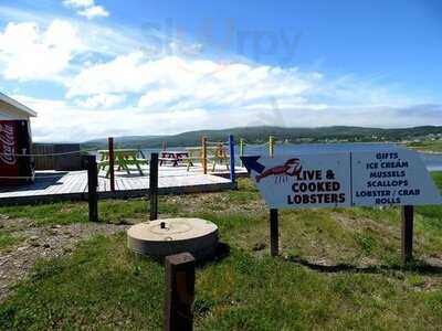 Island Sunset Lobster Pound Bistro