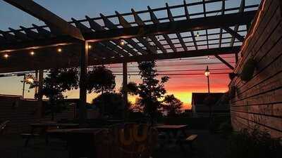 Westside Cookhouse, Bakery & Treats