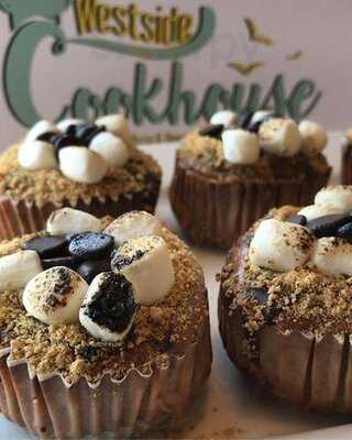 Westside Cookhouse, Bakery & Treats