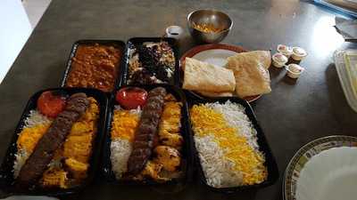 Zia's Cafe And Grill