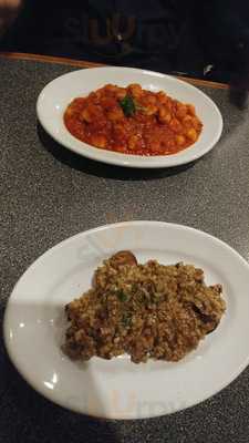 J.r.'s Riverside Cucina