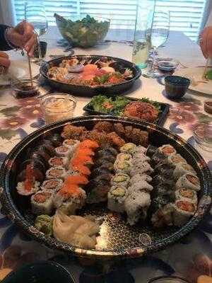 Sushi Palace