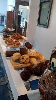 Danena's Bakery & Bistro