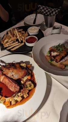 Bacchus Restaurant & Lounge