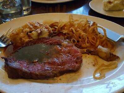 The Keg Steakhouse + Bar - Garry Street