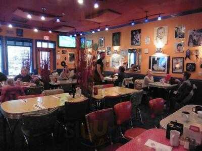 Mcjac's Roadhouse Grille