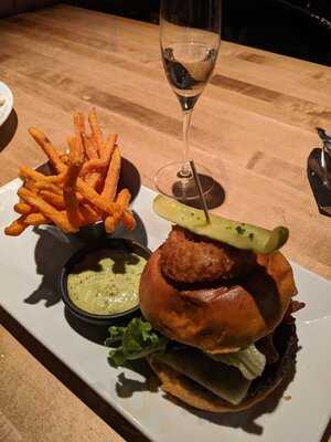 Chop Steakhouse & Bar