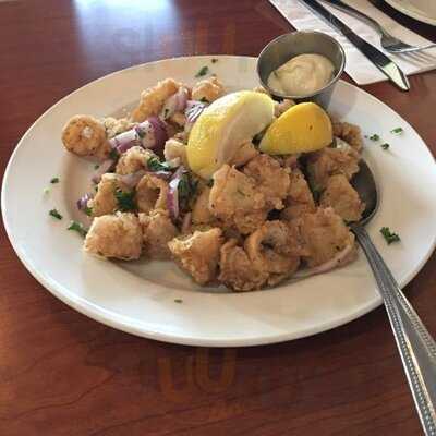 Kisamos Greek Taverna