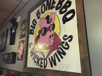 Big Bone Bbq & Wicked Wings - Maple