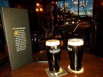 Dublin Crossing Pub
