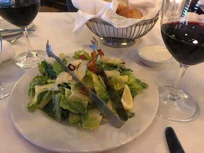 Vintage Chophouse & Tavern