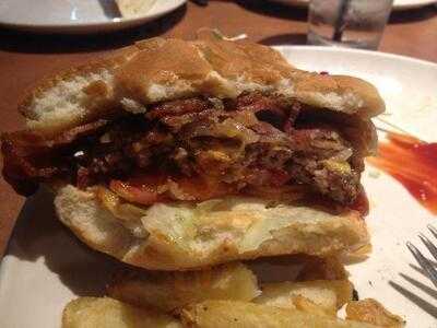 White Spot Richmond Centre